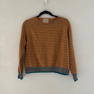 Bright and cheerful cashmere sweater